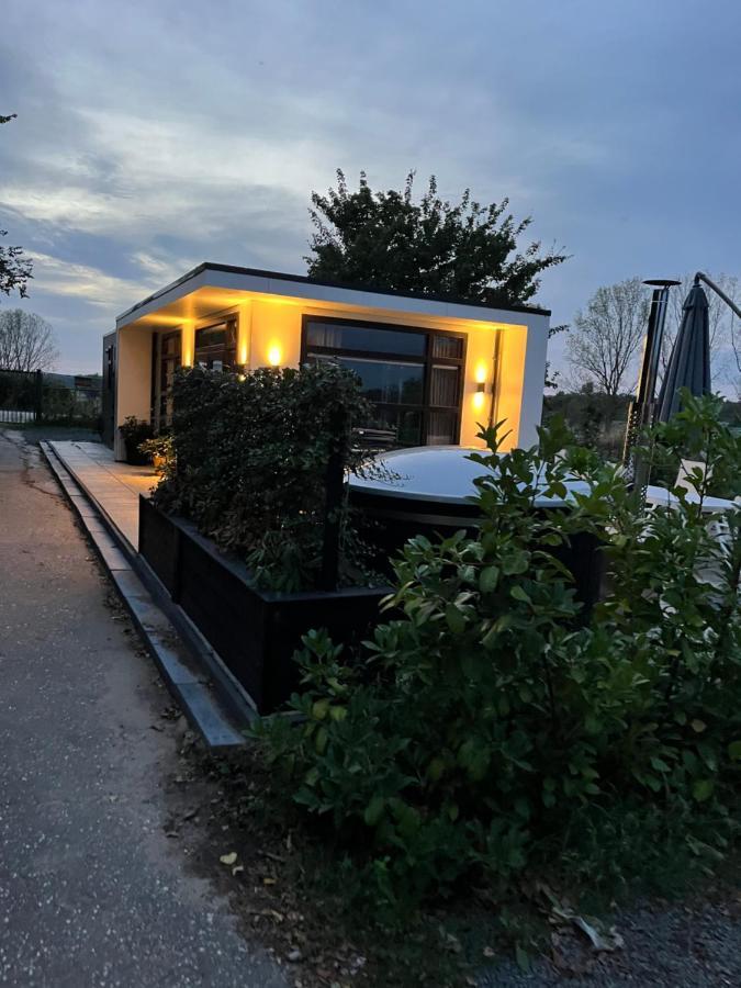 Luxus Chalet Hafenblick Lathum 外观 照片